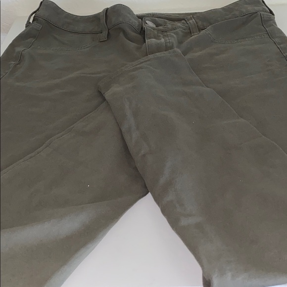 American Eagle Outfitters Denim - Jeans